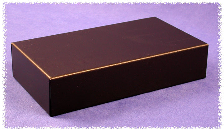 1441-30BK3 Chassis - 432 x 254 x 51 mm zwart