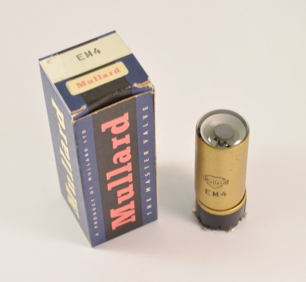 Buis EM4 Mullard