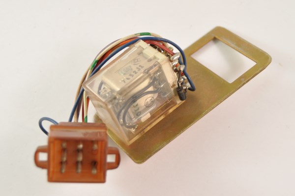 Rowe AMI Bonus Relay Assembly - onderdeelnr 302-03519