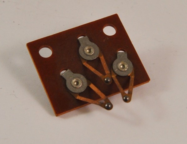 Pricing Unit Credit Lamp Switch - Seeburg onderdeelnr 451111 Pricing Unit Credit Lamp Switch - Seeburg onderdeelnr 451111