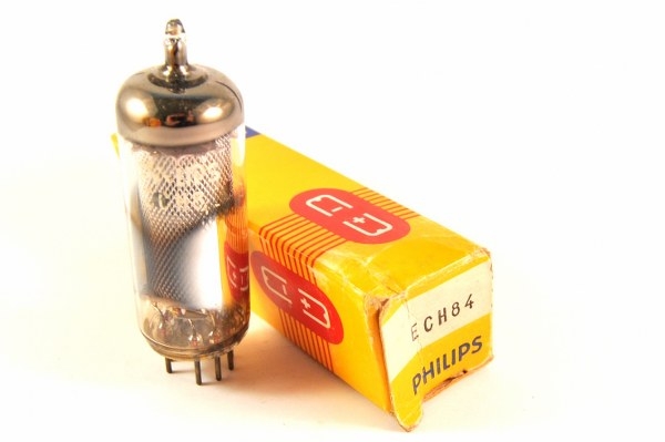 Buis ECH84 = 6JX8 Philips