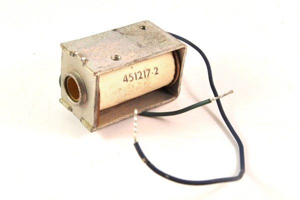 Seeburg USPUx UDPUx Half Dollar Credit Solenoid - part# 451218