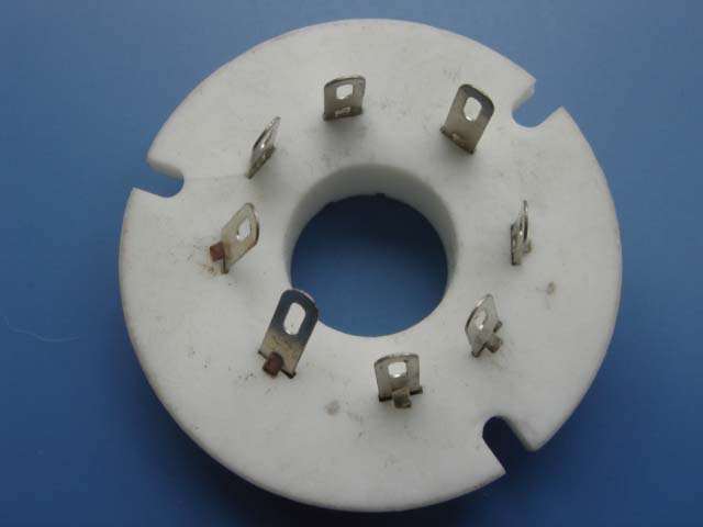 8 polige buisvoet van keramisch materiaal