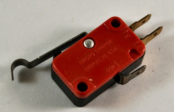 Microswitch met gebogen hevel