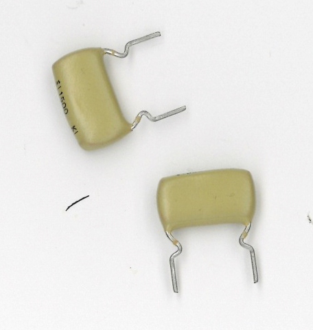 Capacitor 1,5 nF 630 Volt Philips mustard NOS Capacitor 1,5 nF 630 Volt Philips mustard NOS