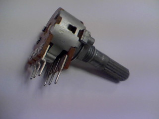 Potentiometer 100K Logaritmisch Mit Grauer Kappe – Für Audio & Elektronik, THT-Montage, Metallgehäuse