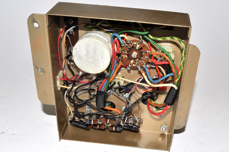 Rockola 425, 426, 433 Speakers Power Distribution Unit - part# 40198-A