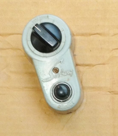 Seeburg afstandsbediening grijs mono